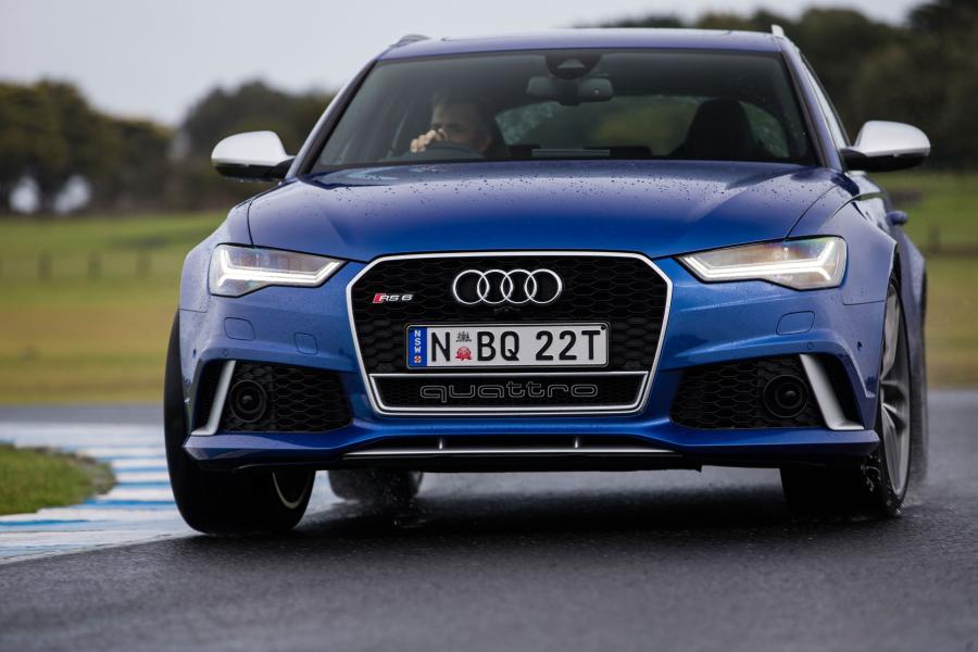  Audi RS6 Avant (4G, C7) 2015 года  (AU) (фото 12 из 18)